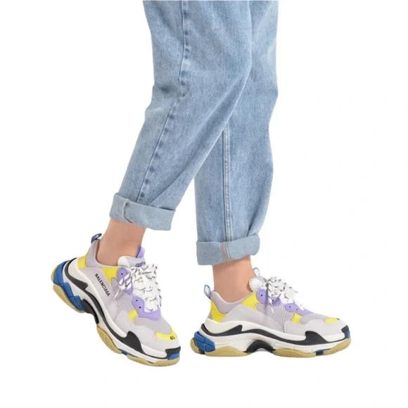 New Balenciaga Triple S Trainers Sneakers โ Womenโs Size 36 - Picture 3 of 12